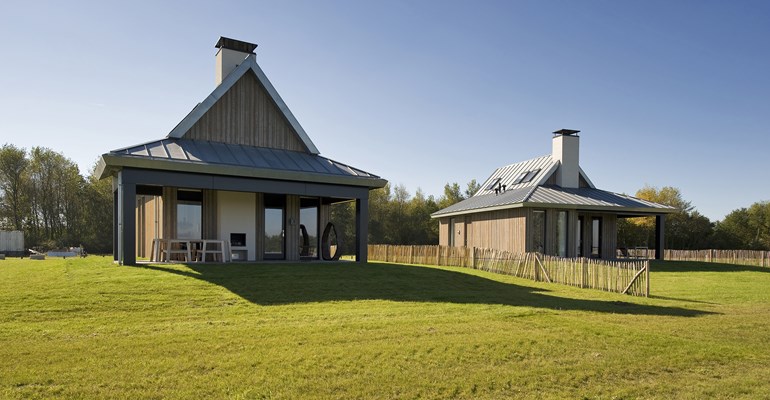 bungalows waterpark in Tholen