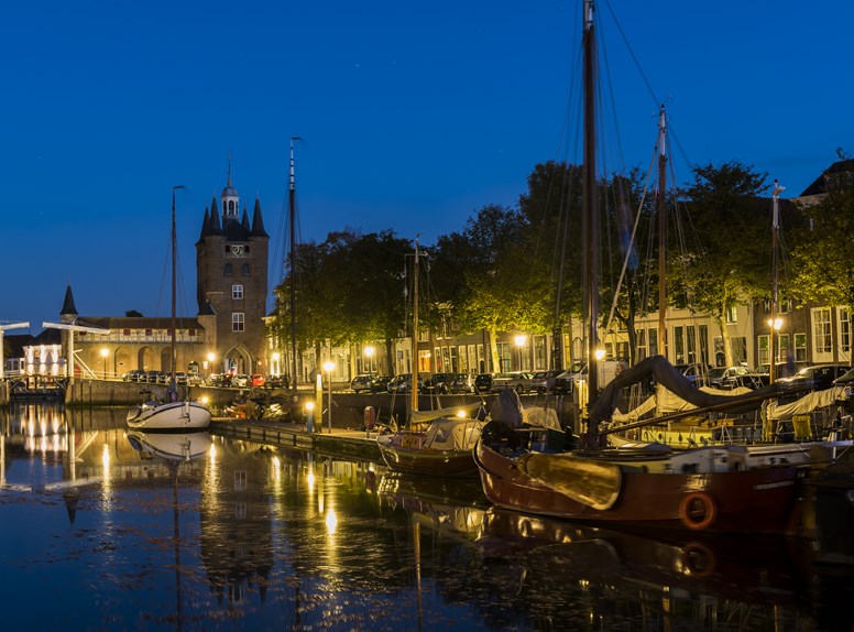 De oude haven is een van de bijzondere delen van de Stadshave Zierikzee. Wat maakt Zierikzee zo bijzonder? Lees het hier!