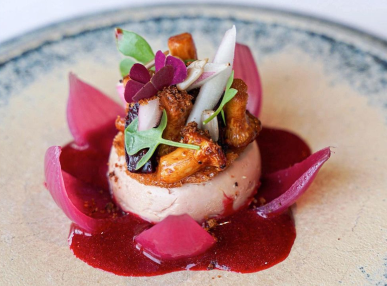 Sterrenrestaurant Spetters in Breskens werkt graag met streekproducten zoals vis en schelpdieren uit de Noordzee