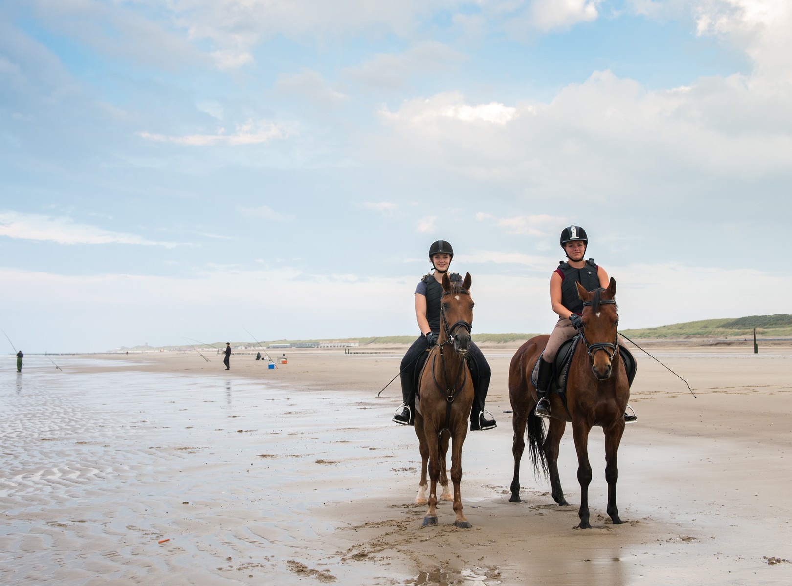 Domburg paarden strand meisjes