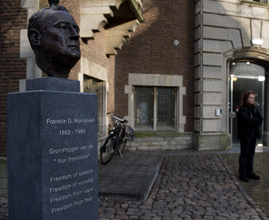 Standbeeld Franklin Roosevelt bij University College Roosevelt